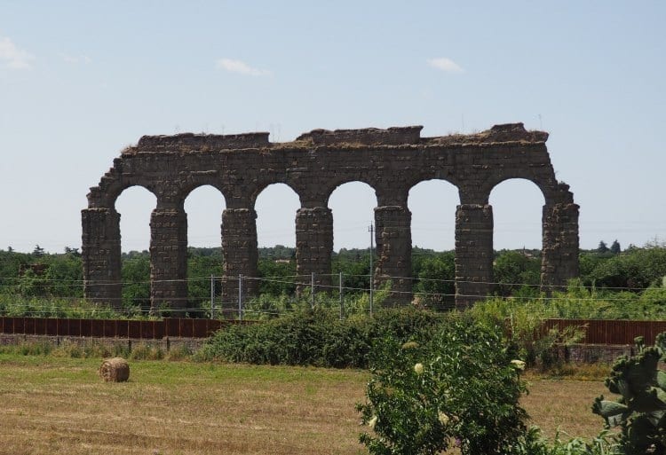 Aqueduct park on our driving tour of Rome with Walks of Italy review from We3Travel.com