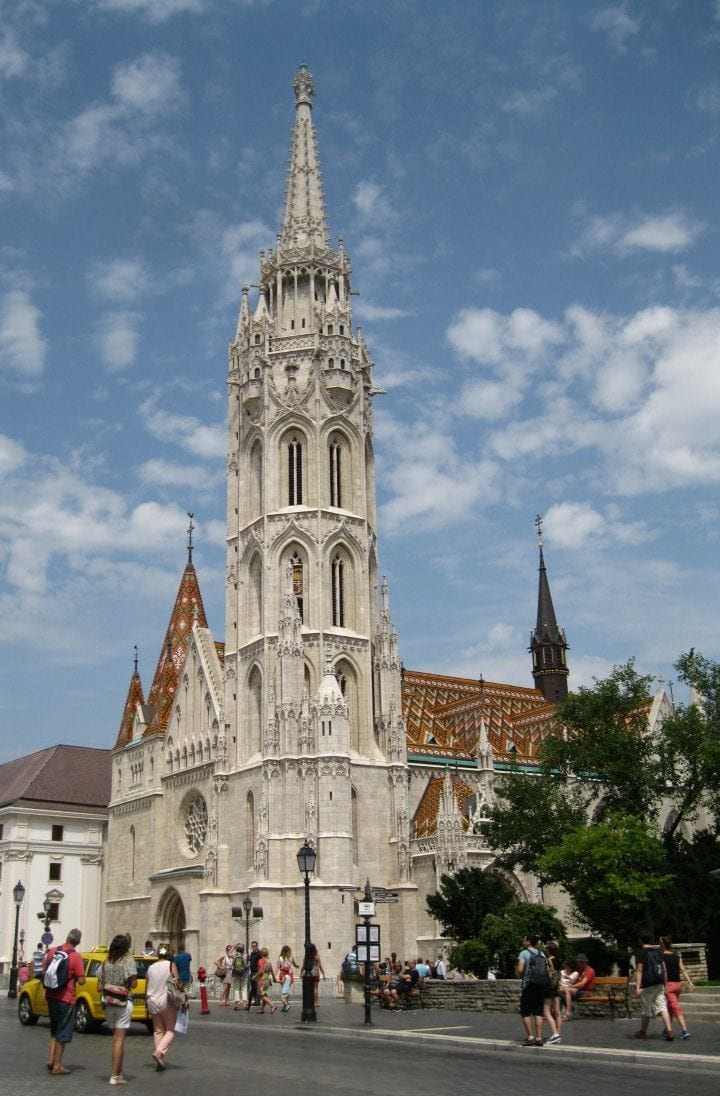 alla Chiesa di Mattia a Budapest -- 2 Giorni a Budapest Esempio di Itinerario