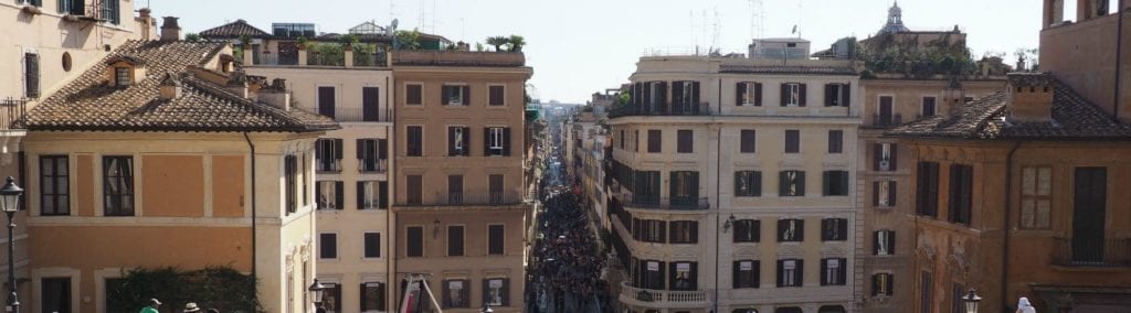 How to not look like a tourist in Rome