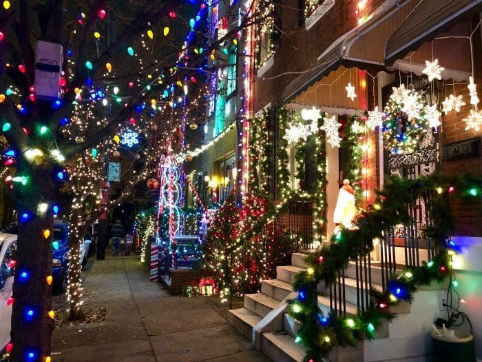 Miracle on 13th street lights