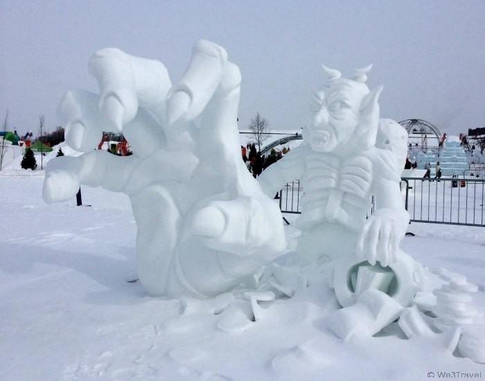 10 Reasons to visit the Quebec Winter Carnival --#8 Super cool snow sculptures