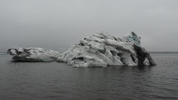 Touring the Jokulsarlon Glacier Lagoon in Iceland -- getting up close with icebergs