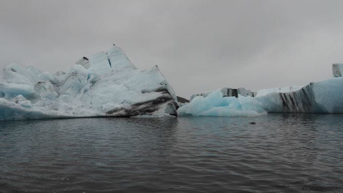 Touring the Jokulsarlon Glacier Lagoon in Iceland -- getting up close with icebergs