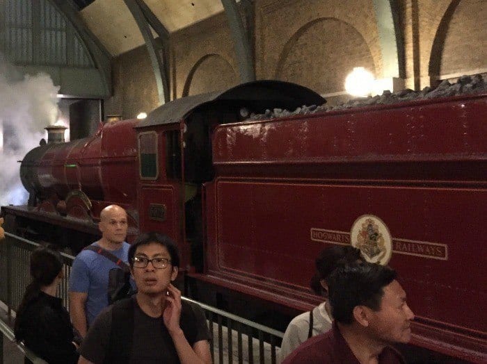 Catch the Hogwarts Express at Hogsmeade station to go over to Diagon Alley in Universal Studios