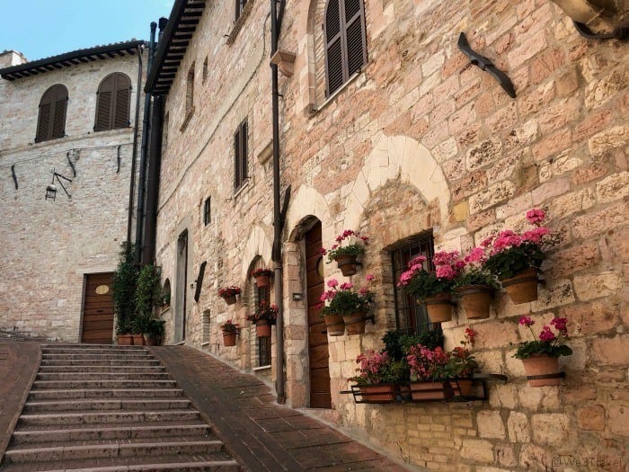 Assisi steps