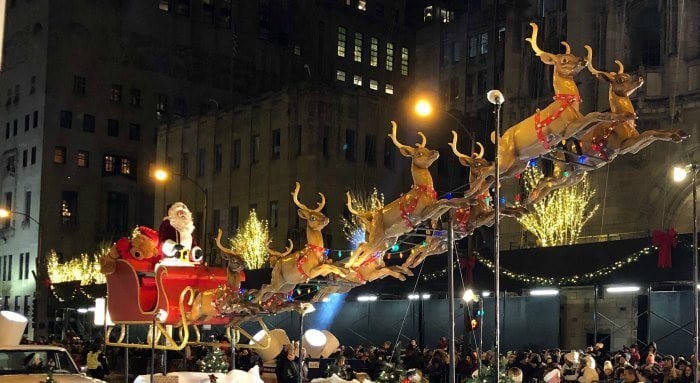 Magnificent Mile parade Santa Sleigh