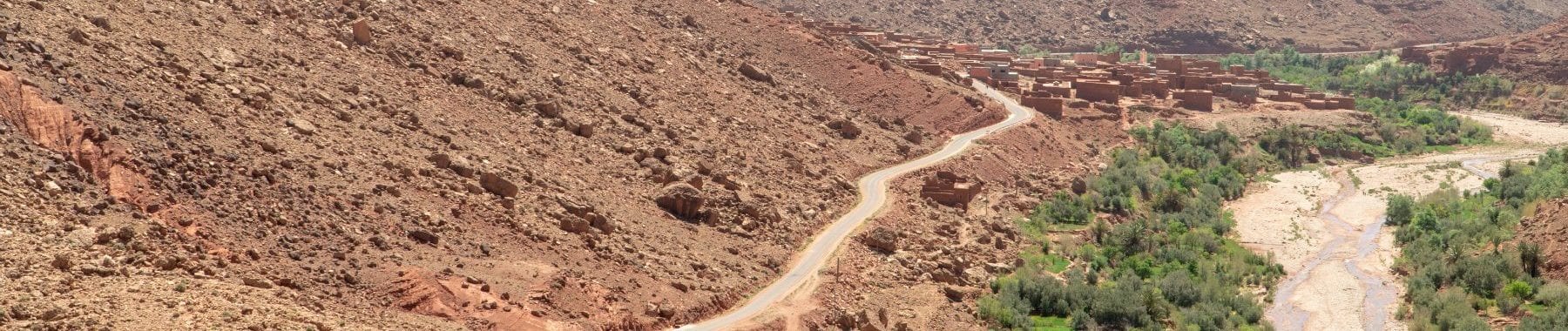 driving in Morocco through the mountains
