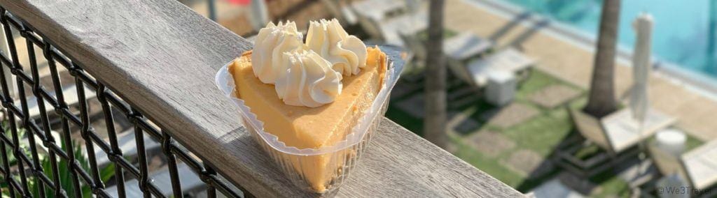 Mango key lime pie