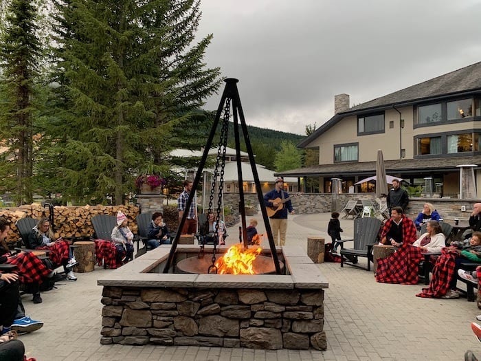 Pomeroy Kananaskis Lodge fire pit