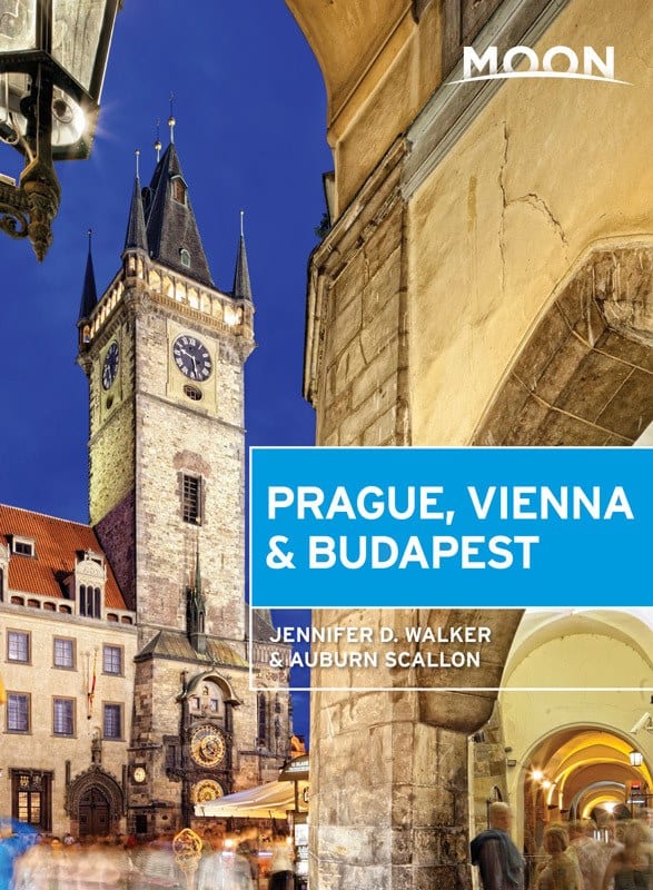 Moon Travel Guide Prague, Vienna and Budapest