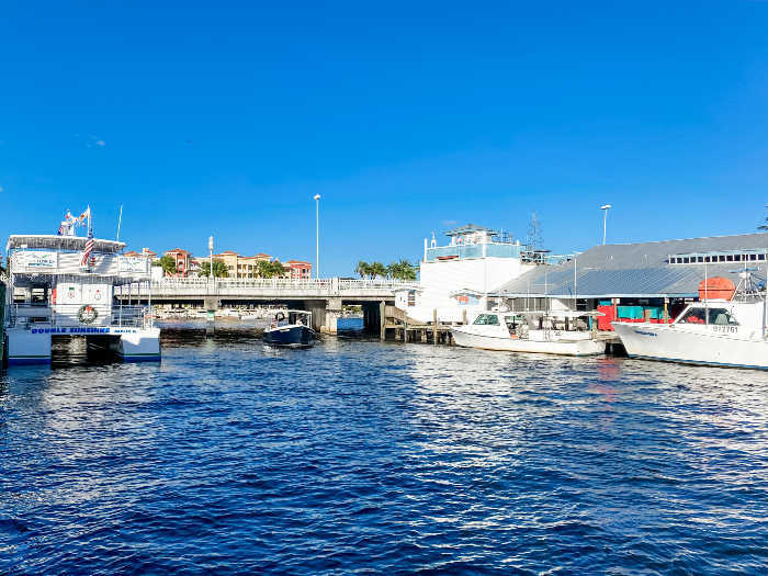 Pure Florida Boat Cruise and bridge in Tin City