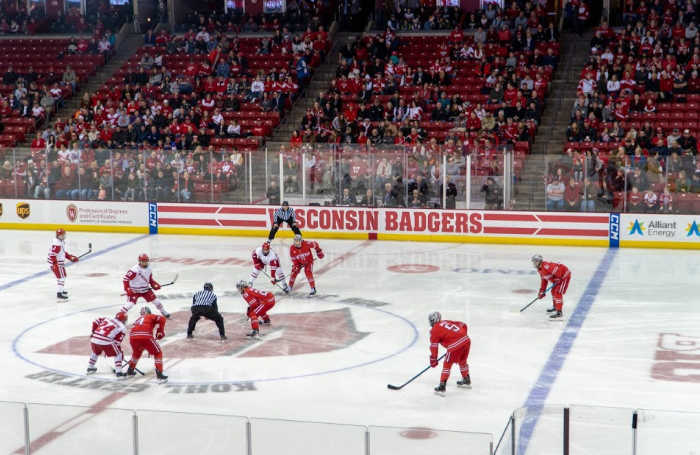 Wisconsin Badgers men's ice hockey game
