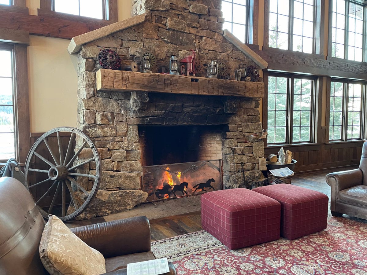 Vista Verde Ranch lodge fireplace