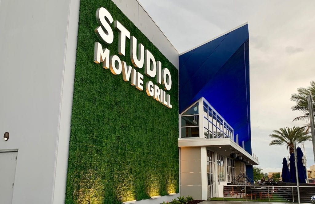 movie grill studio near me