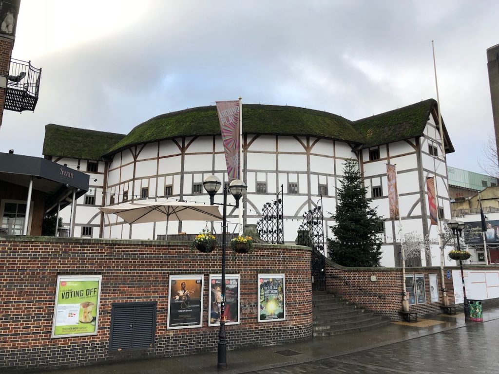 Shakespeare's globe theater from the outside