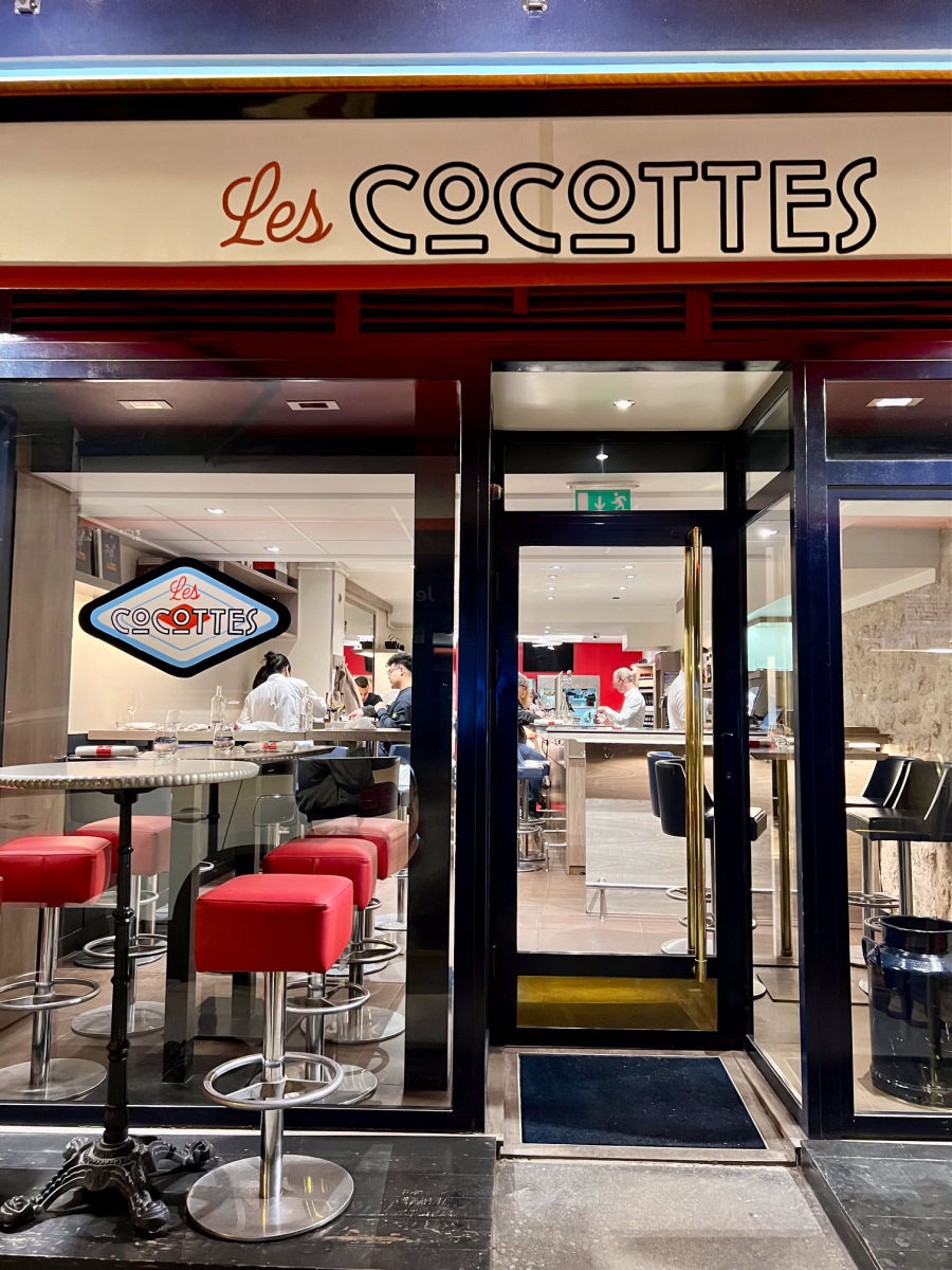 Les Cocottes bistro entrance