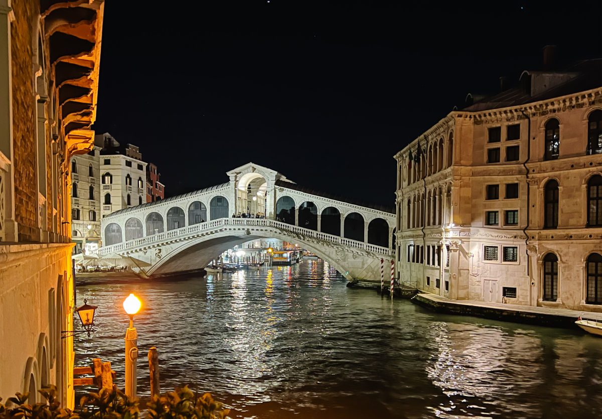 View of the Rialto Bridge at night from the Hotel Al Ponte Antico