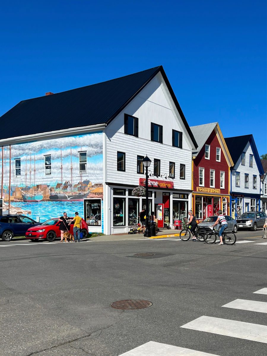 Street and mural in St. Andrews