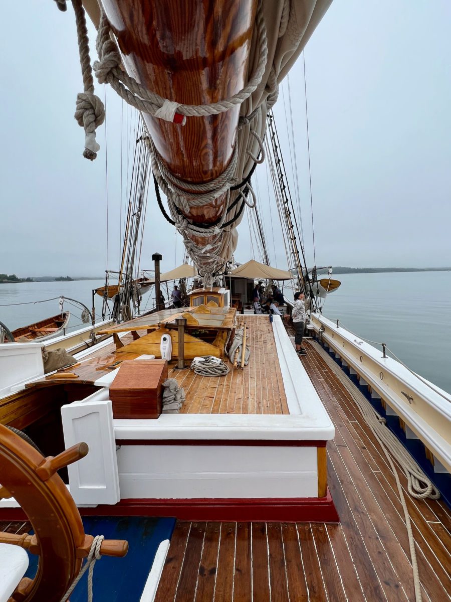 Schooner Heritage deck from below the sail