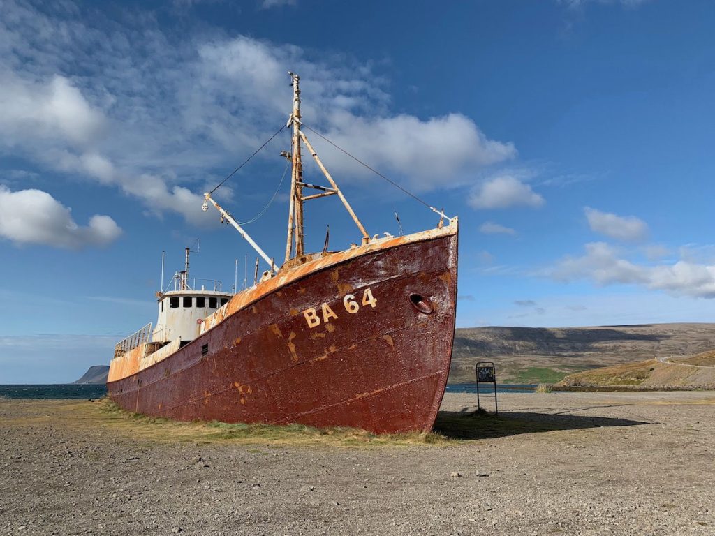 shipwreck in Iceland
