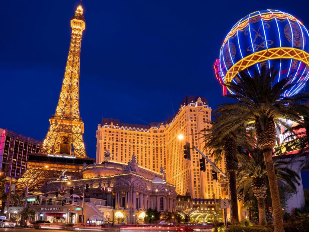 Las Vegas strip with eiffel tower image from canvas
