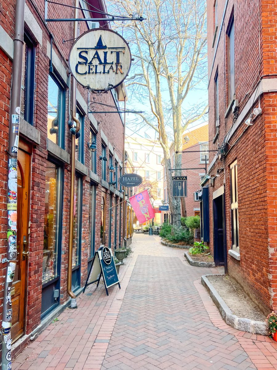 Commercial Alley in Portsmouth