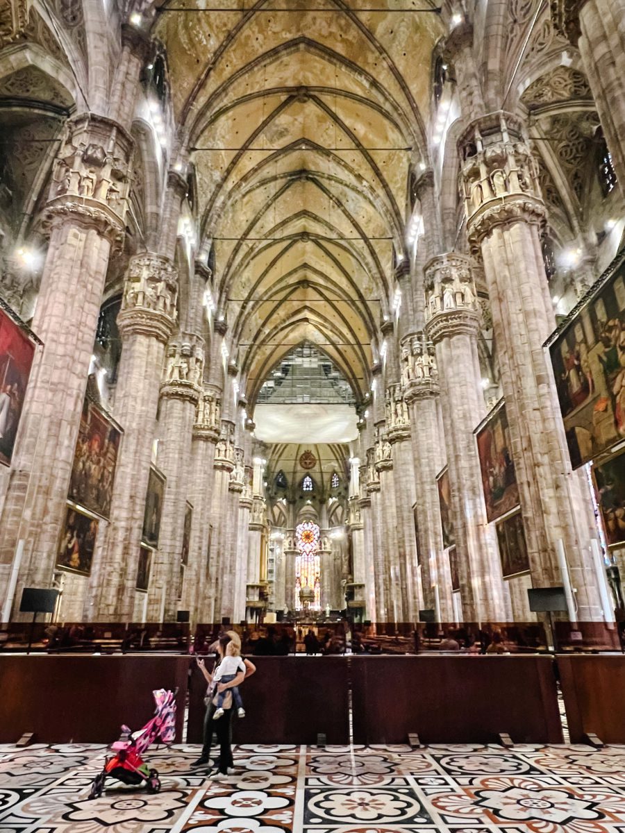 Columns inside the Duomo di Milano
