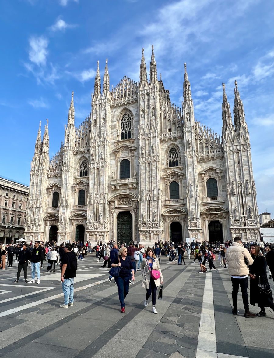 Milan Duomo from the outside