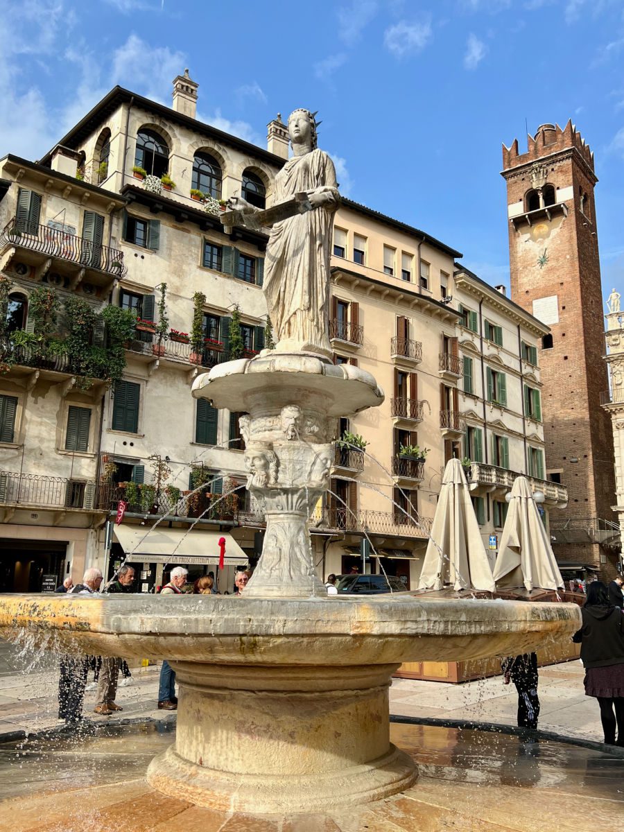 Fountain in Piazza delle Erbe
