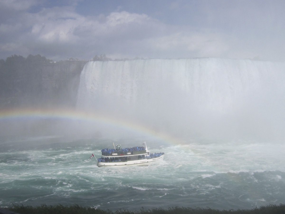 Maid of the Mist wend unescapable falls