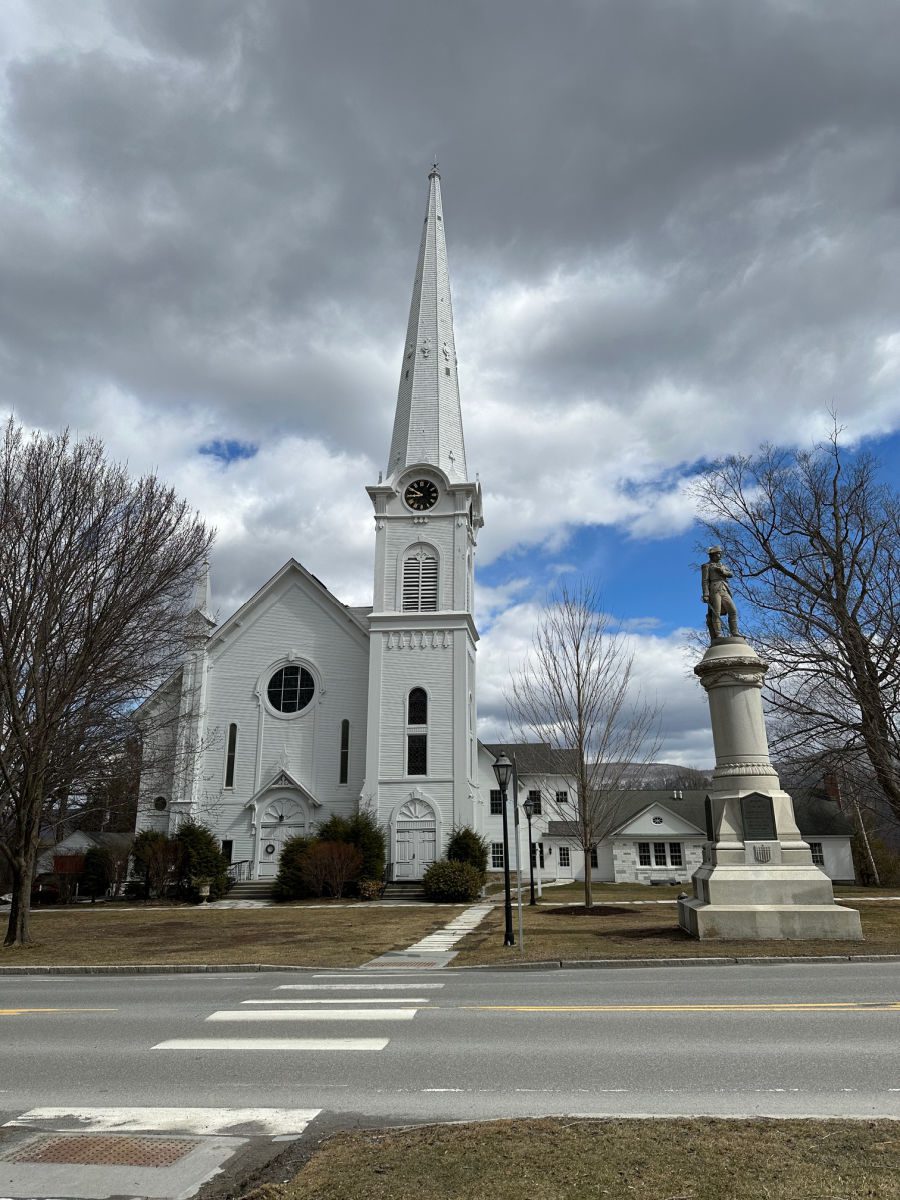 White church with steeple in historic manchester vermont