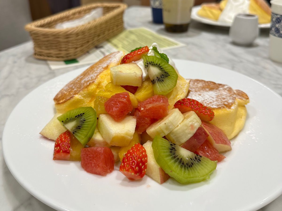 Fruit covered pancake at A Happy Pancake