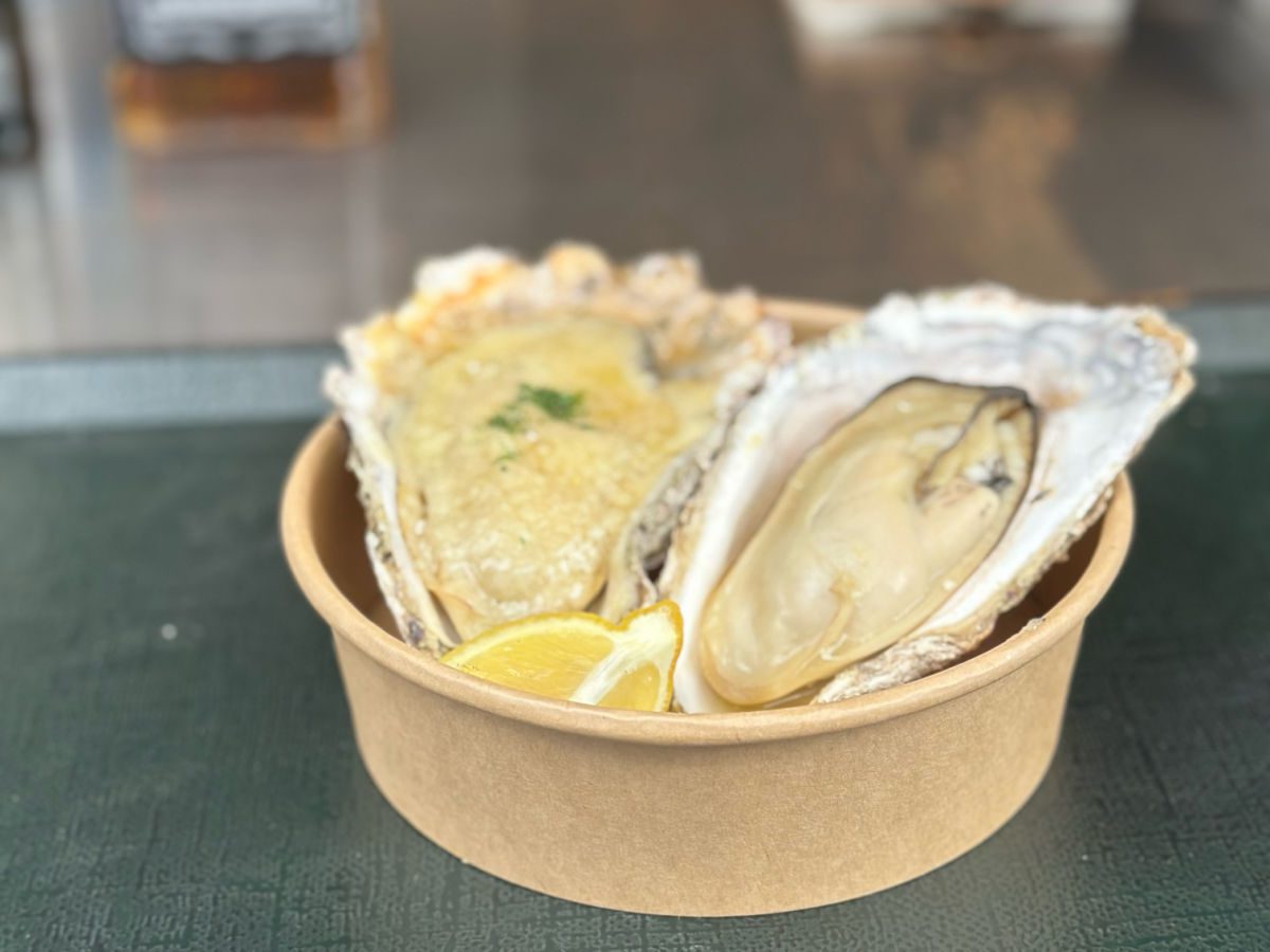2 oysters in a bowl