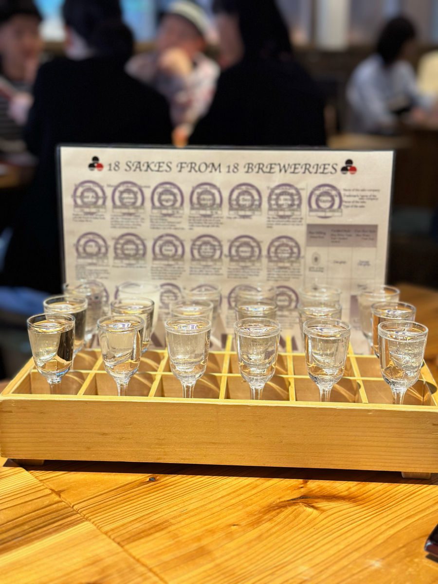 Sake sampler tray