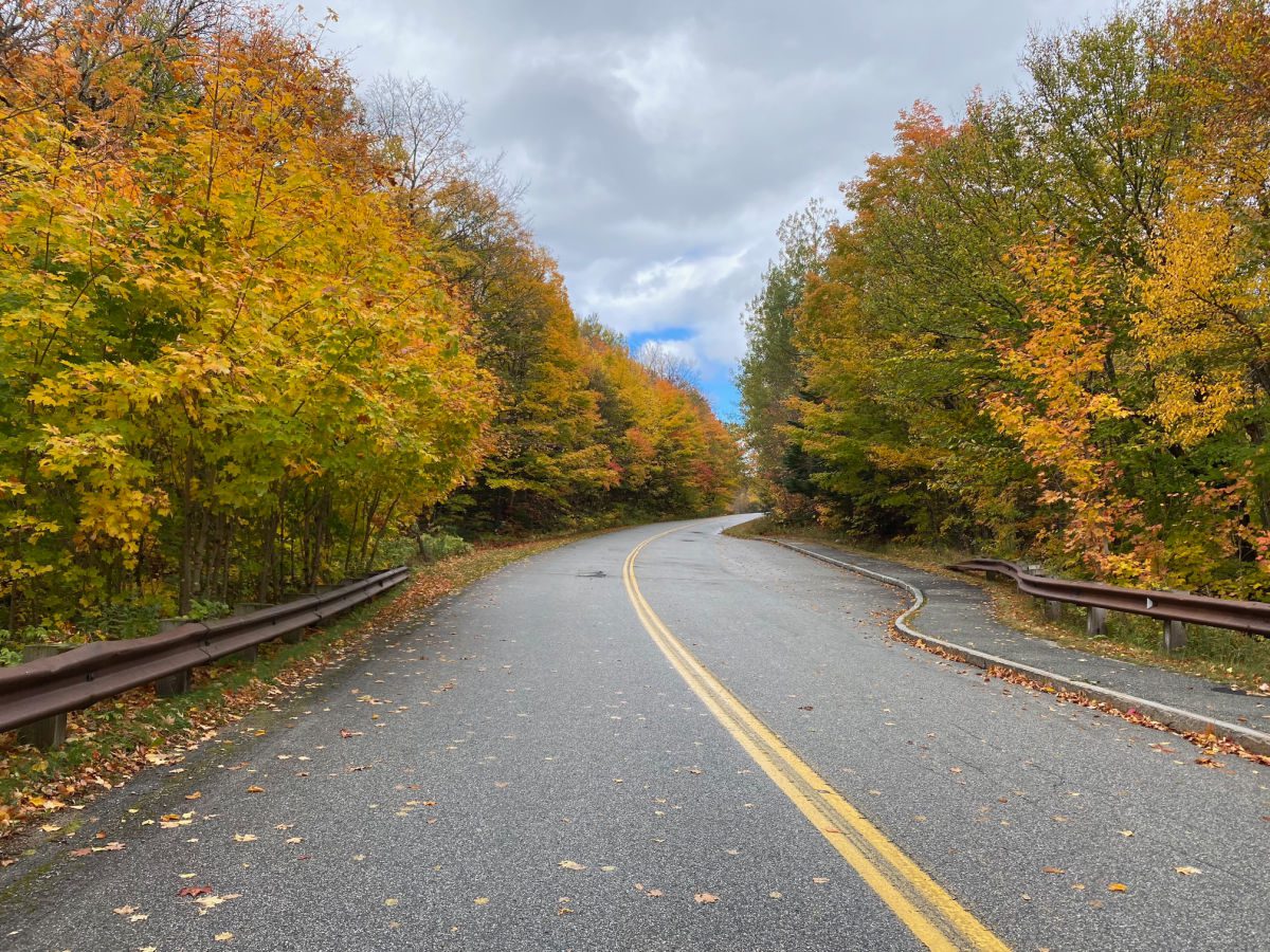 New Hampshire road in fall