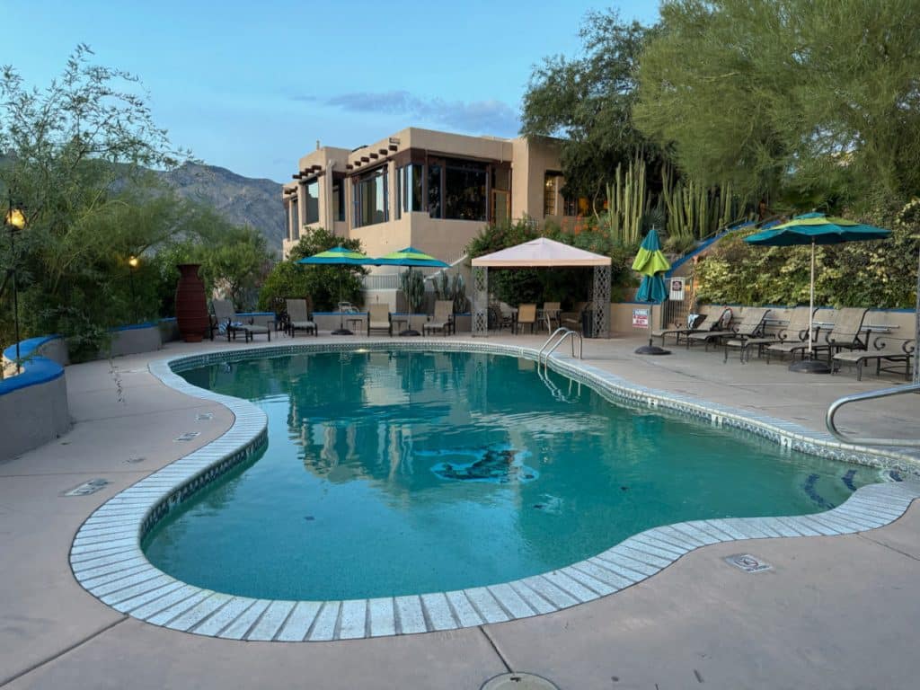 Hacienda Del Sol pool
