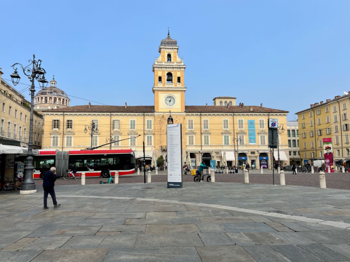 Piazza Garibaldi in Parma Italy - Things to do in Parma Italy