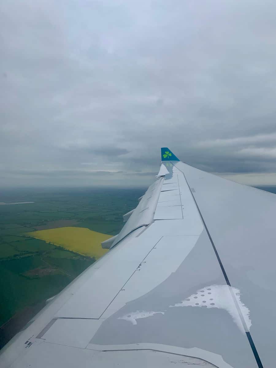 Aer Lingus wing photo