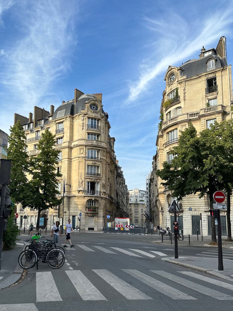 Buildings in Paris - Paris holiday apartments