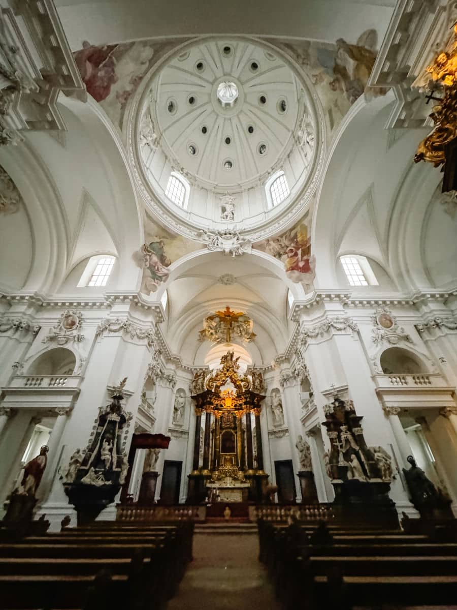 dome inside Fulda Cathedral