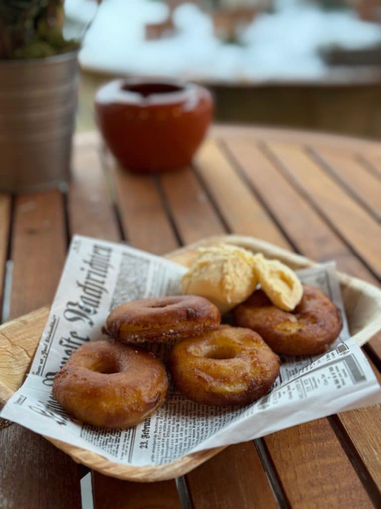 Beyond Bratwurst: 32 German Christmas Market Foods &amp; Drinks