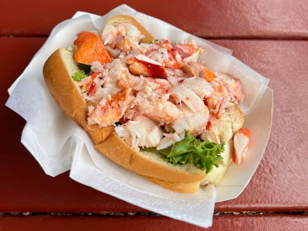 Best lobster rolls in Maine Harraseeket Lobster