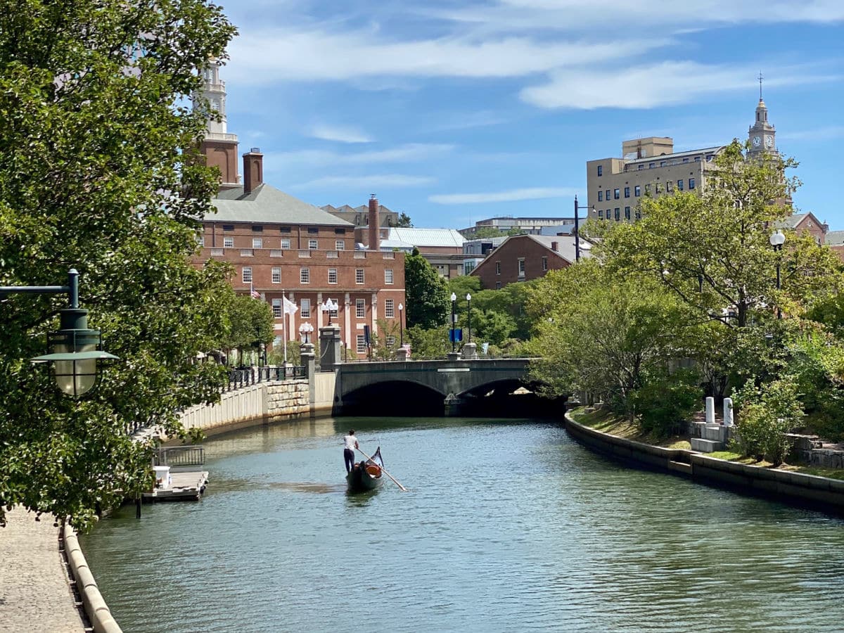 Date night ideas in Rhode Island
