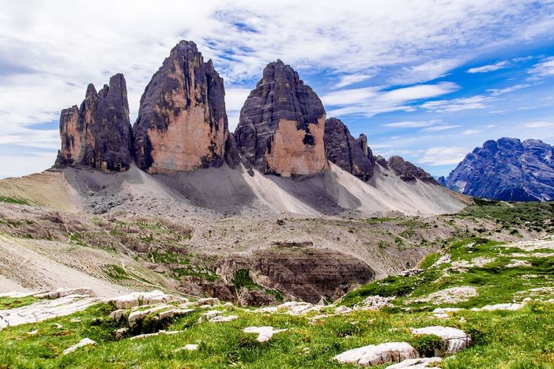 Tre Cime di Lavaredo Loop – A Postcard-Perfect Classic