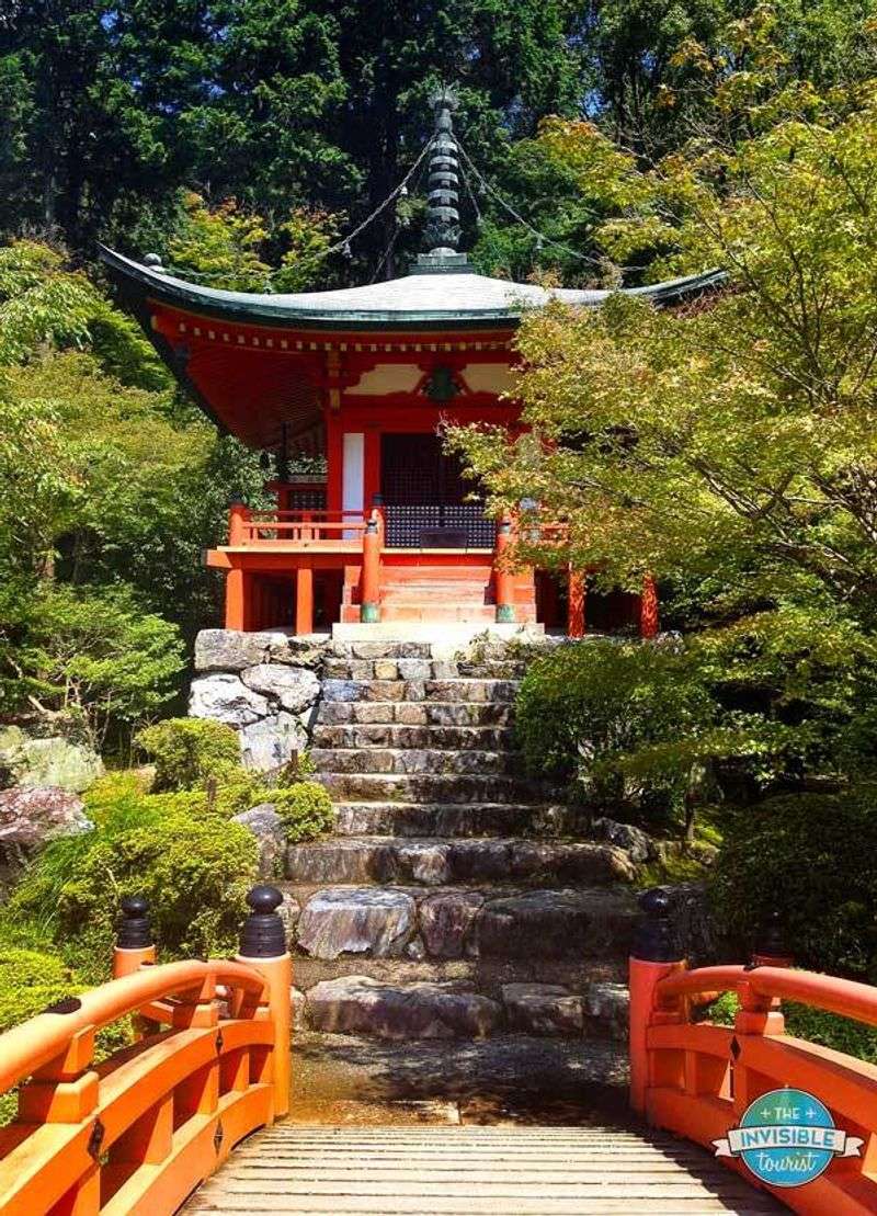 20. Explore Kyoto's Hidden Temples