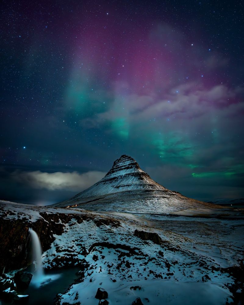 Kirkjufell's Mystical Aura