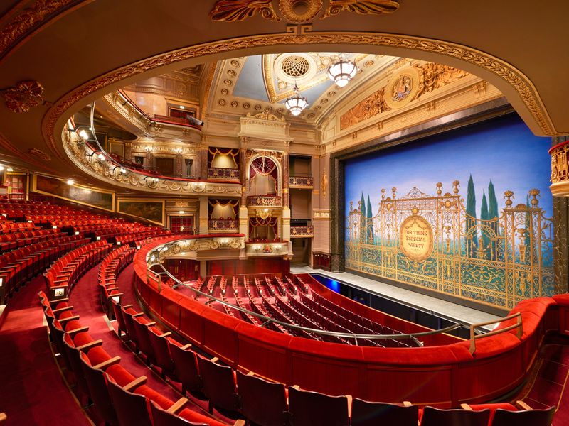Skipping the West End for Exclusively Free Events
