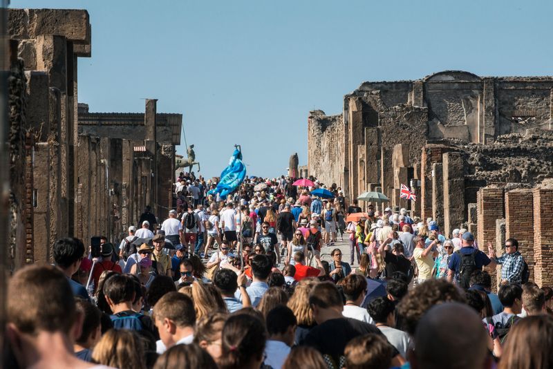 Pompeii's Overcrowding