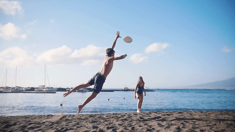 Frisbee Toss