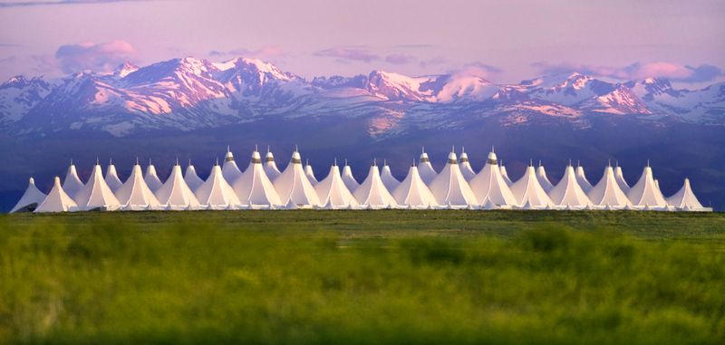 Denver International Airport (DEN)